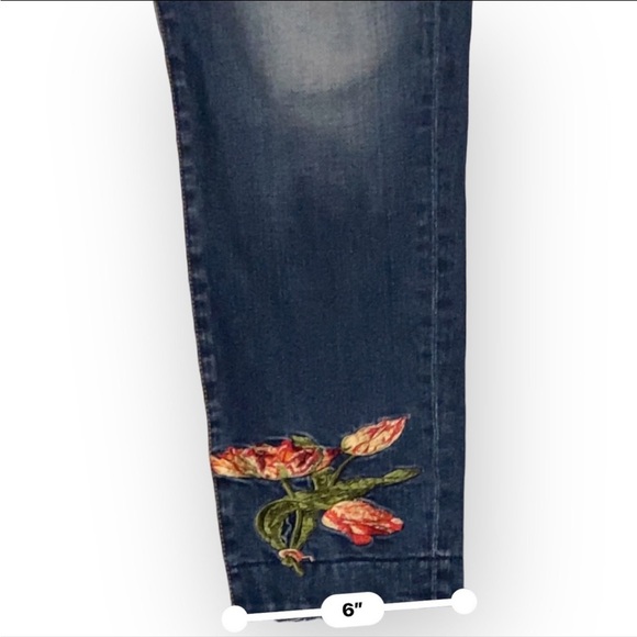 DRIFTWOOD Jackie embroidered jeans. Size 32​ - Picture 8 of 10